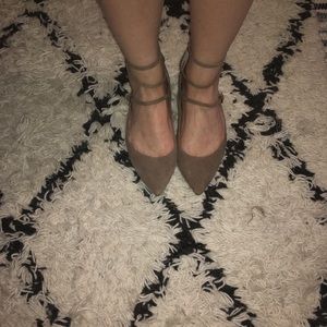 New Banana Republic abby strappy flats